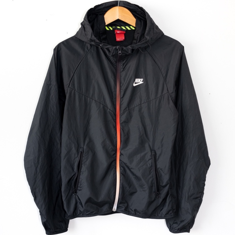 Women's Nike Black Gradient Zip Windbreaker Size Small 100% Recycled Polyester